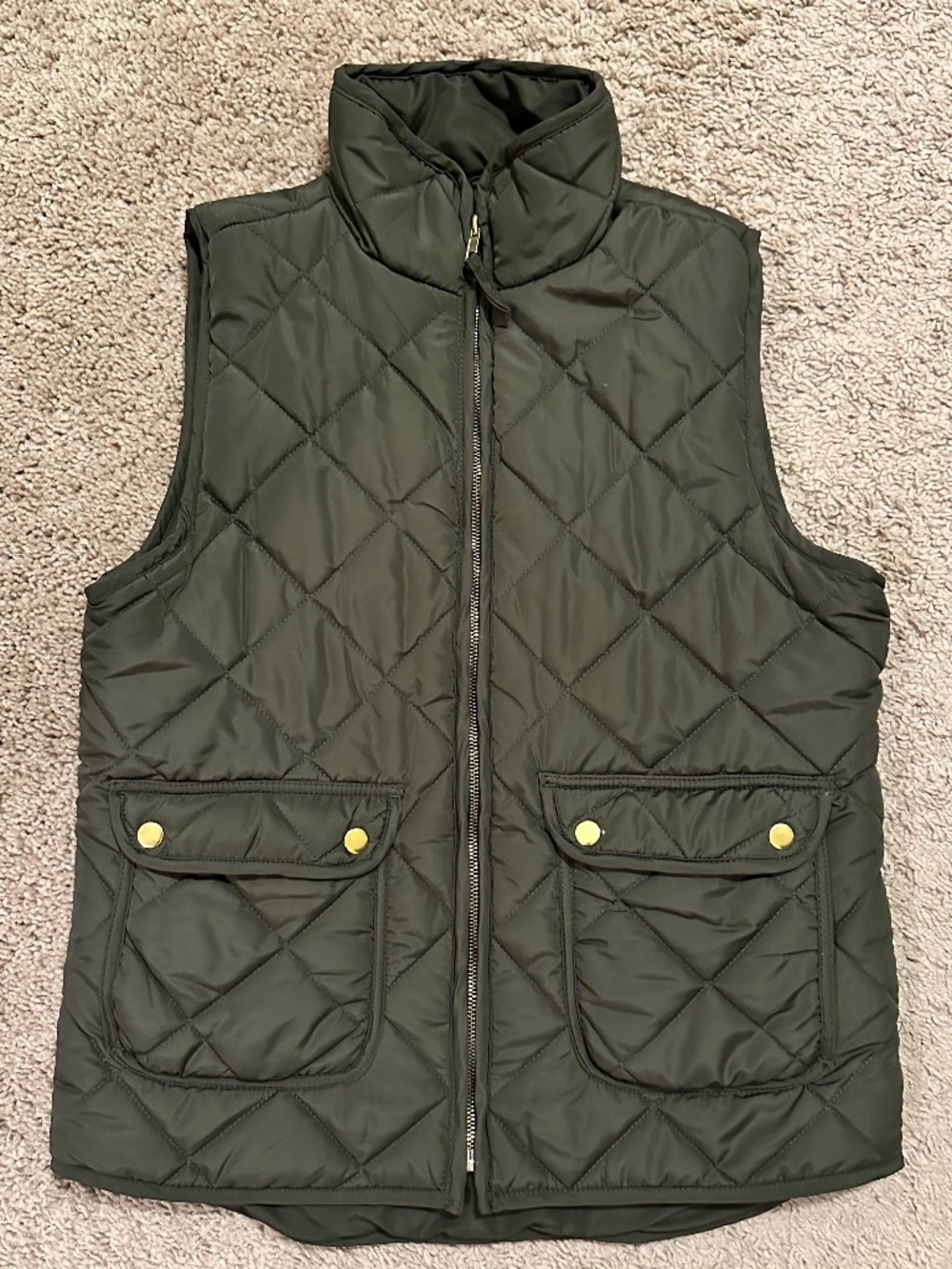Altar’d State Olive Green Quilted Vest – Size Medium